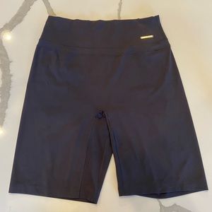 GymShark x Whitney Simmons V3 Cycling Shorts - Black